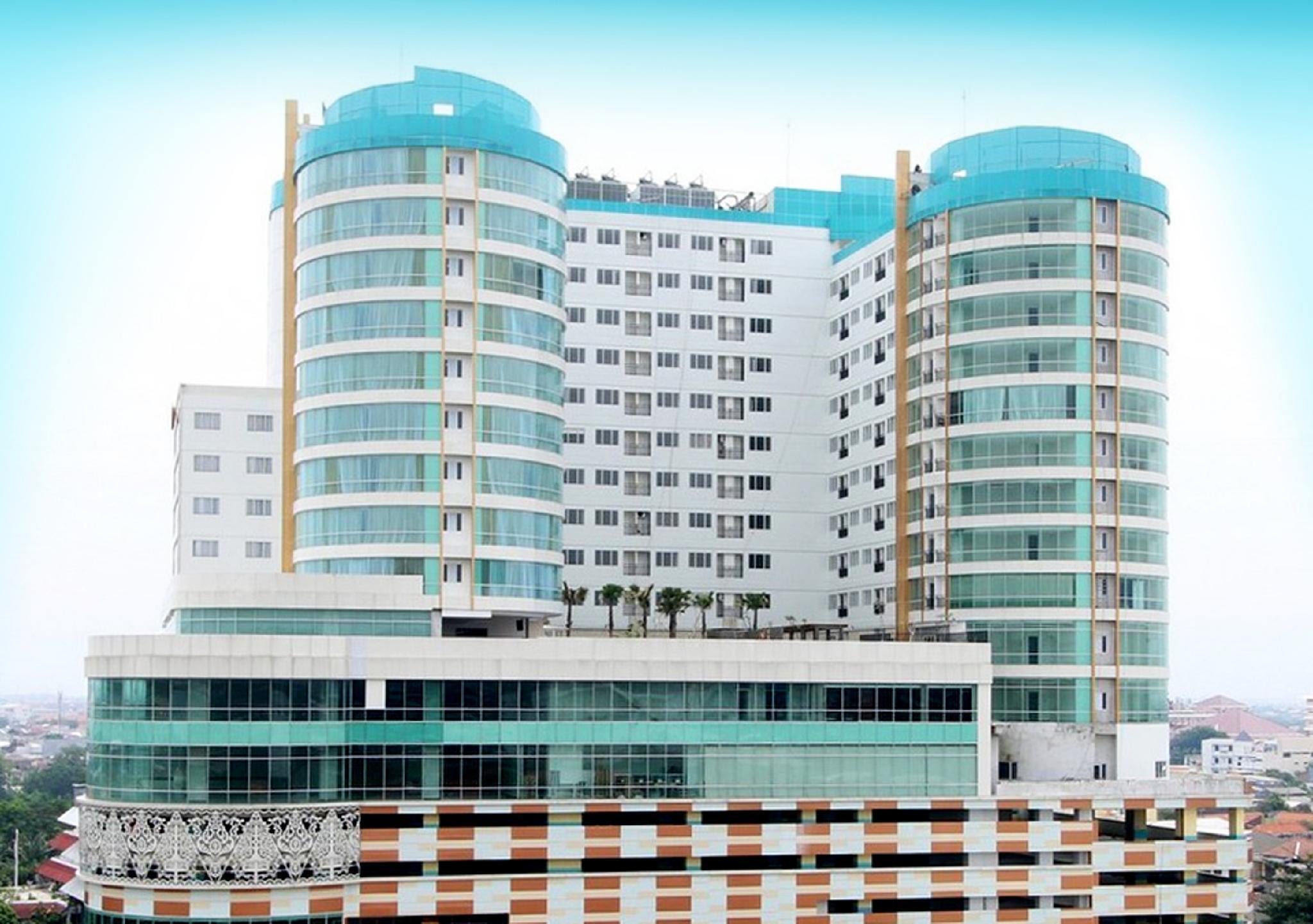 โรงแรมแฮริส เซนตราแลนด์ เซอมารัง ภายนอก รูปภาพ
